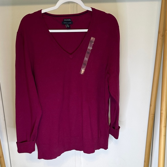 Tommy Hilfiger V-Neck Sweater size Xxl - Picture 1 of 9